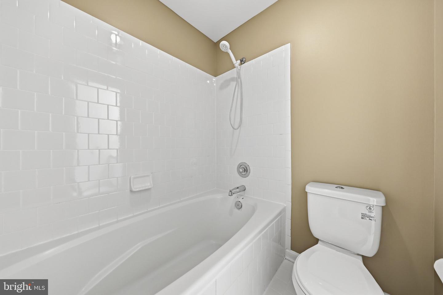 6101 Fieldcrest Dr Property Photo 36
