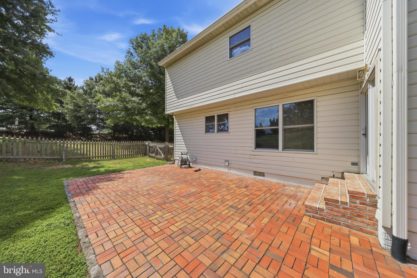 6101 Fieldcrest Dr Property Photo 52