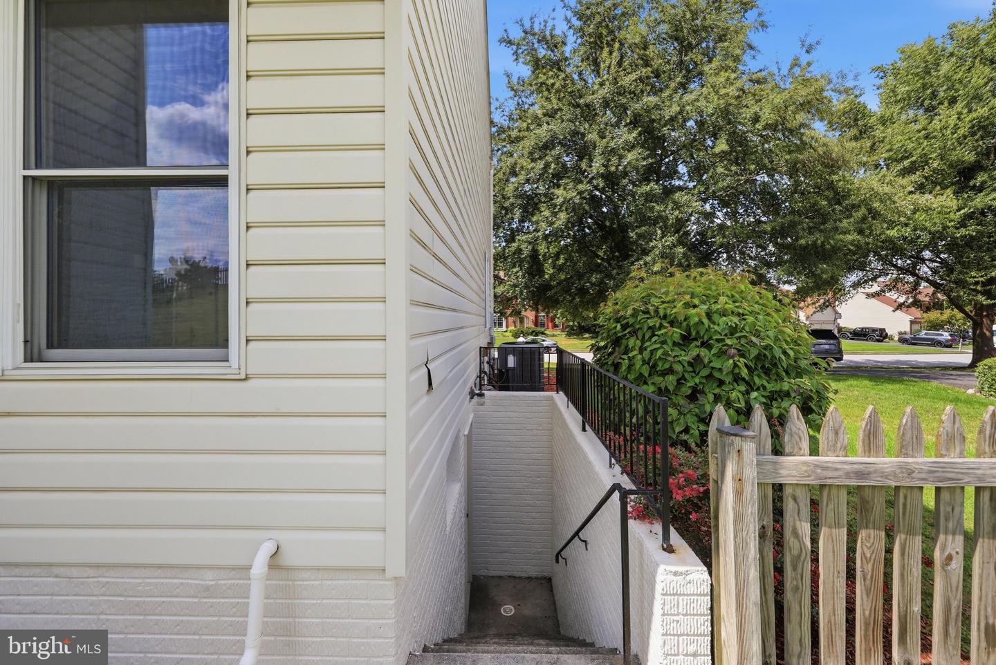 6101 Fieldcrest Dr Property Photo 53