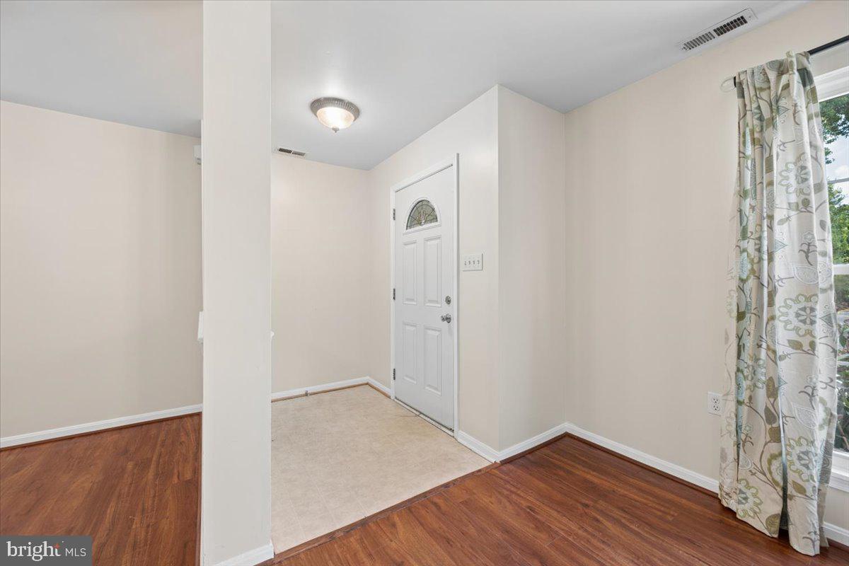 2611 Warren Way #4 1 Property Photo 4