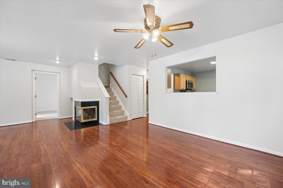 2611 Warren Way #4 1 Property Photo 14