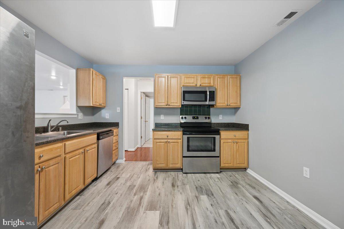 2611 Warren Way #4 1 Property Photo 20