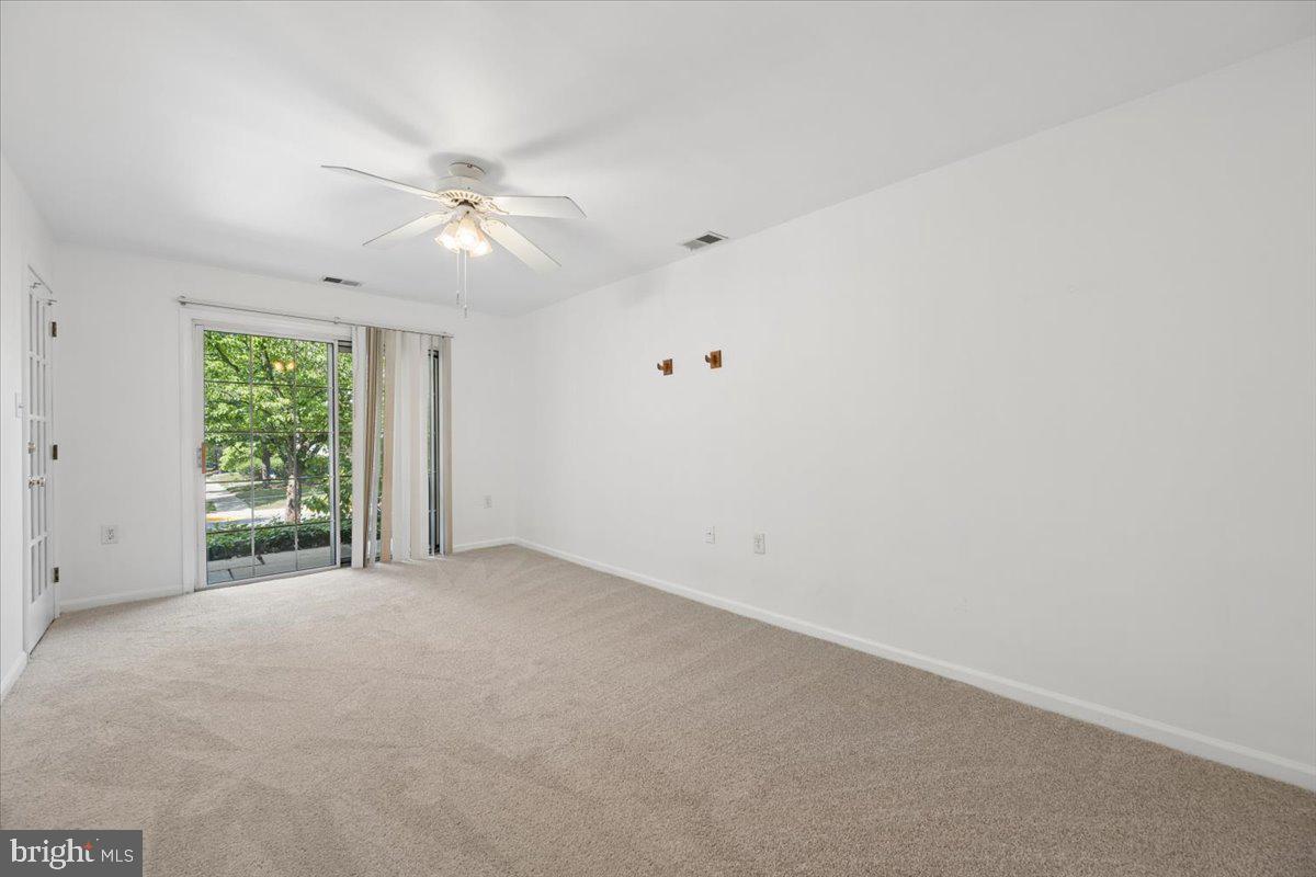 2611 Warren Way #4 1 Property Photo 22