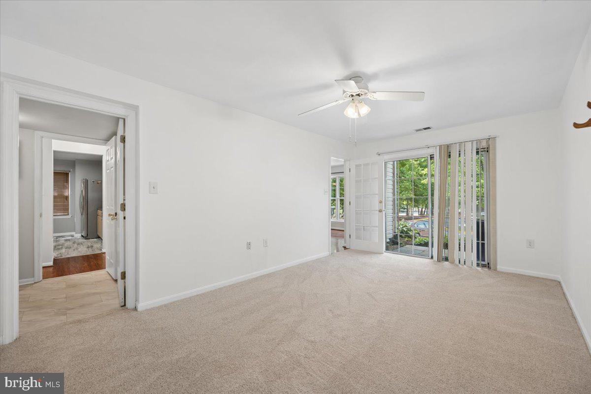 2611 Warren Way #4 1 Property Photo 23