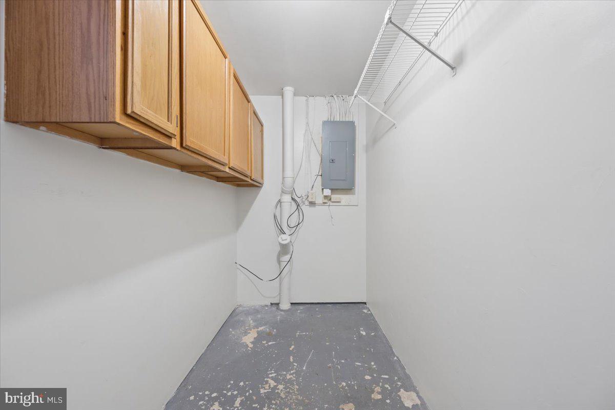 2611 Warren Way #4 1 Property Photo 26