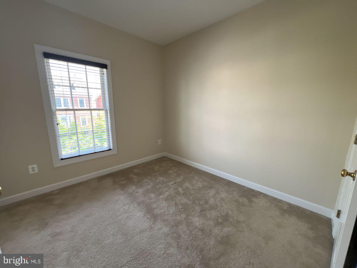 3922 Shawfield Ln Property Photo 24