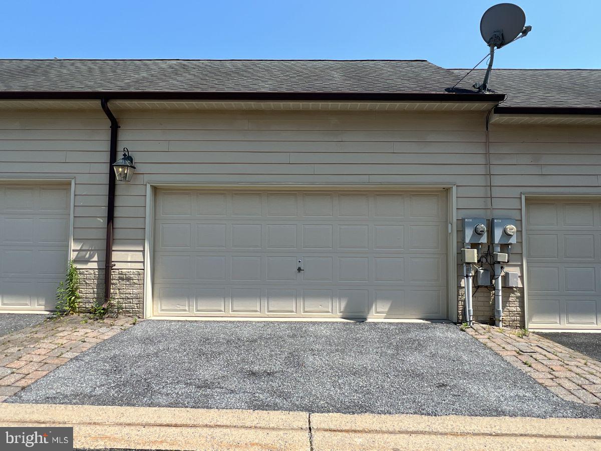 3922 Shawfield Ln Property Photo 32