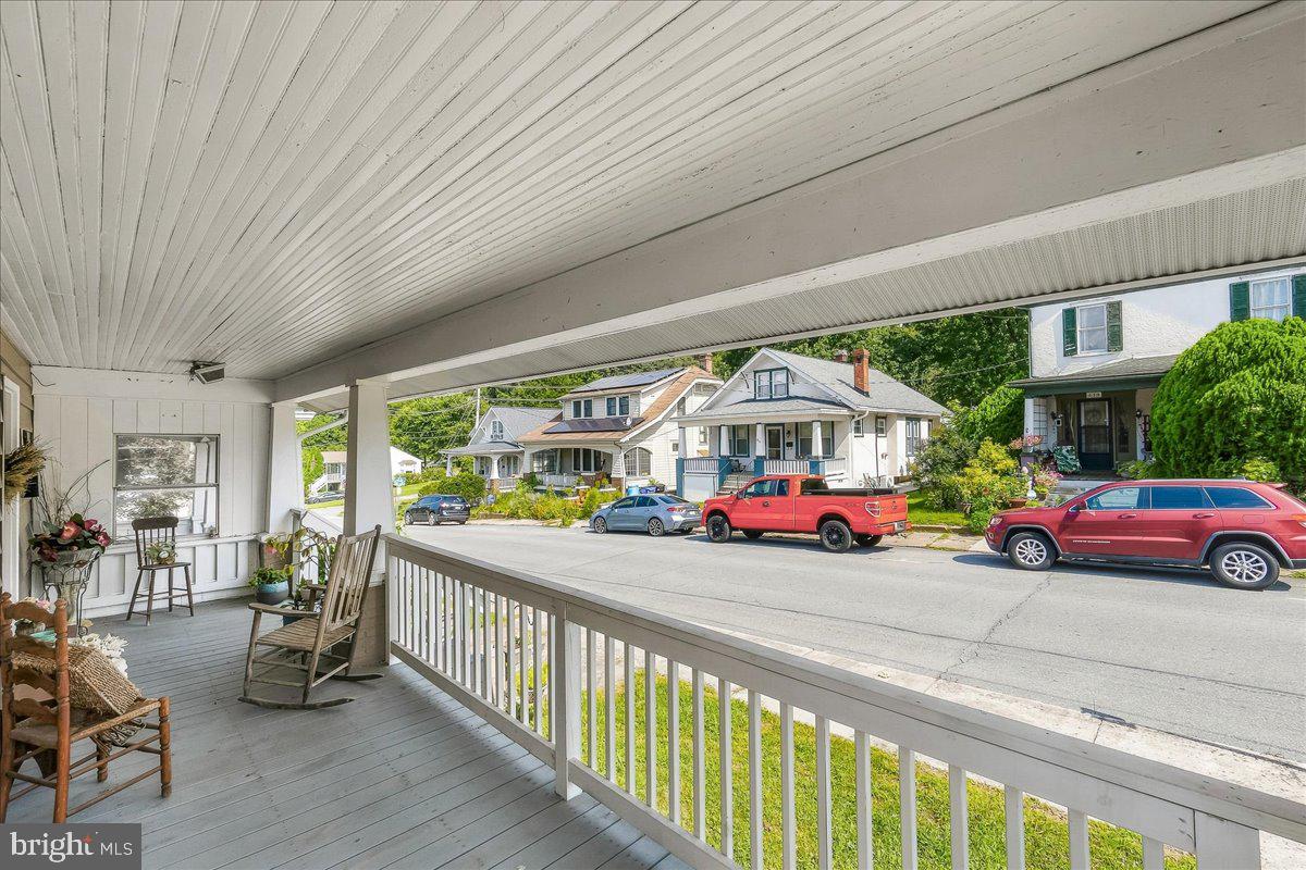 614 Brunswick St Property Photo 36