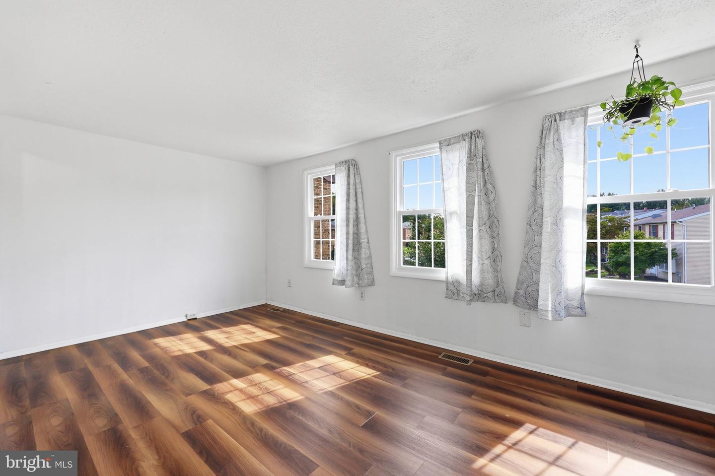 1747 Hillmeade Sq Property Photo 26