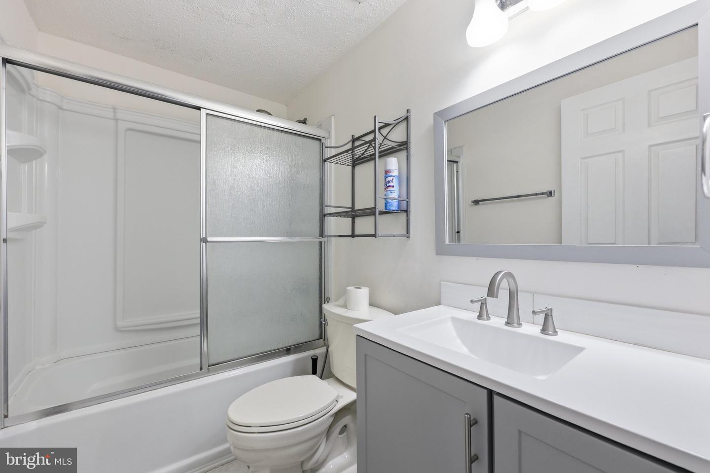 1747 Hillmeade Sq Property Photo 33