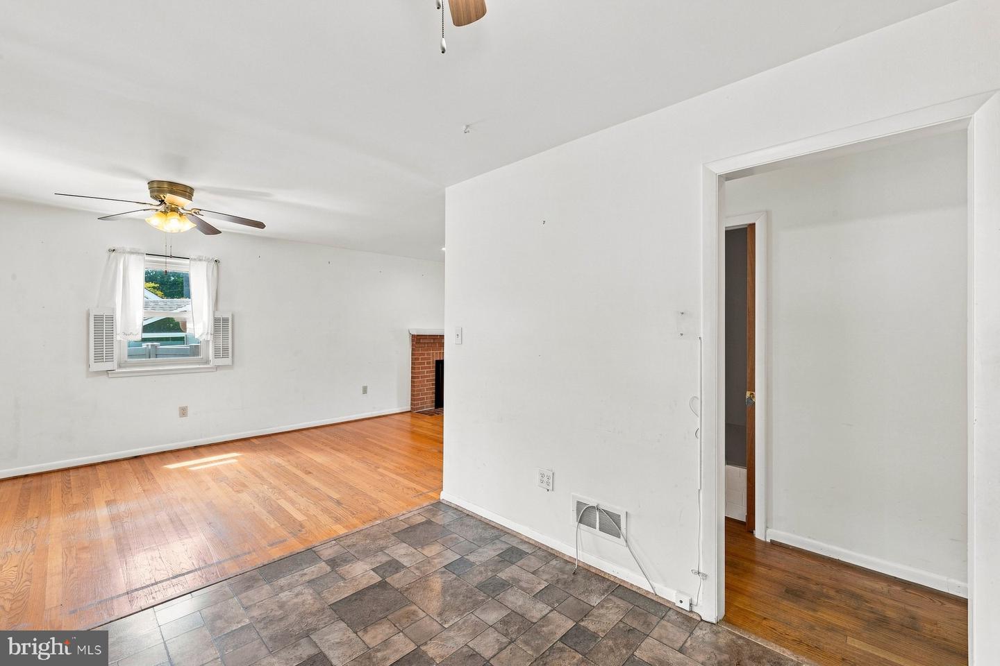 802 Young Pl Property Photo 16