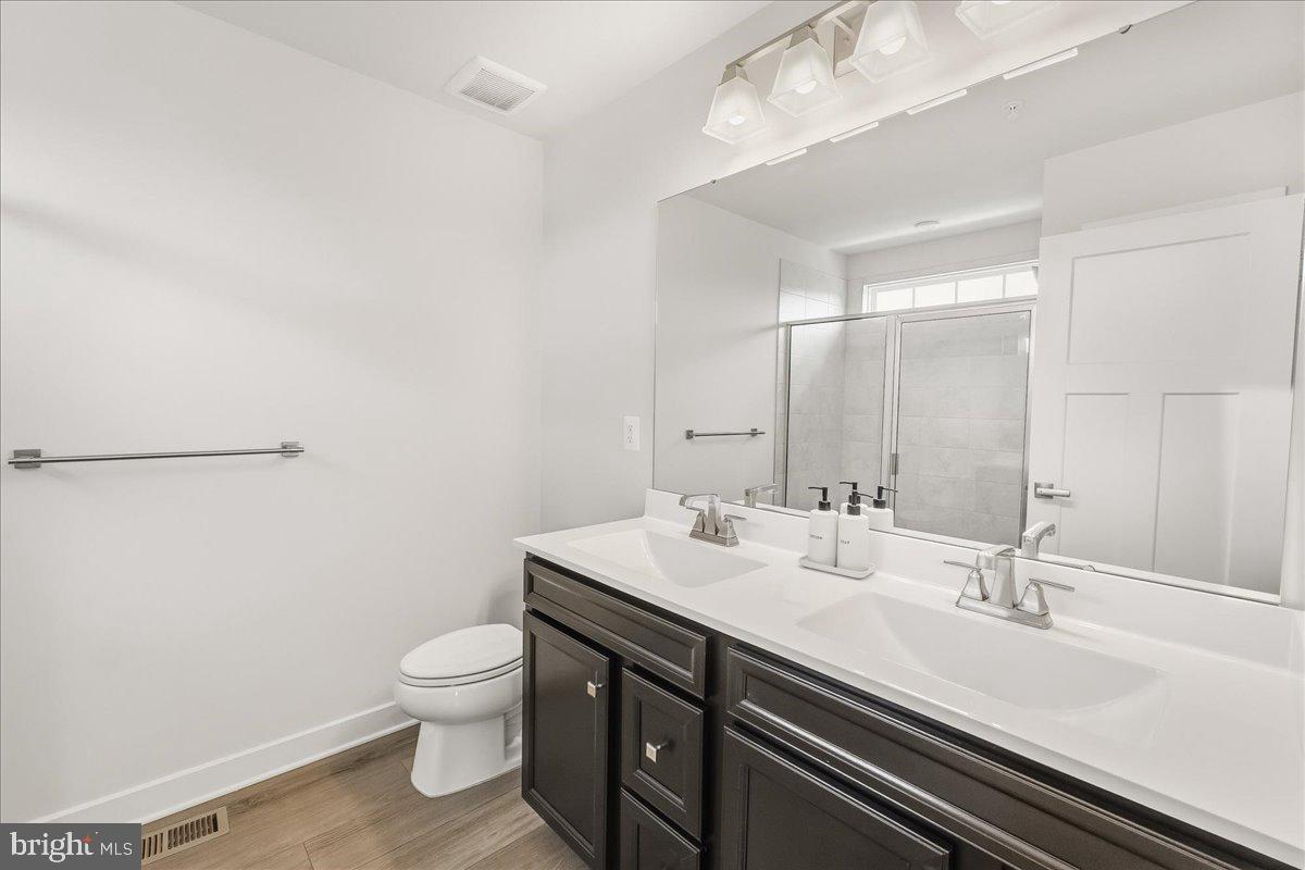 1403 Wilmer Park Ln Property Photo 14