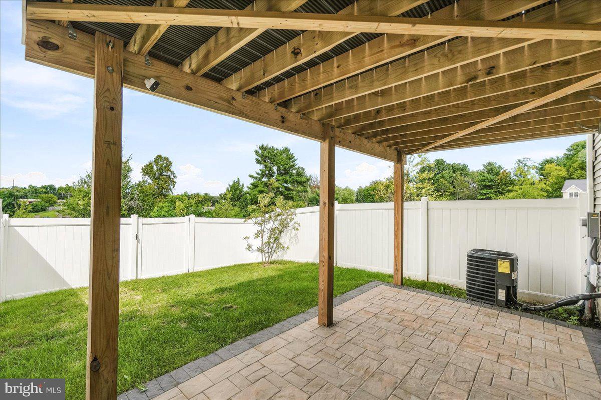 1403 Wilmer Park Ln Property Photo 26