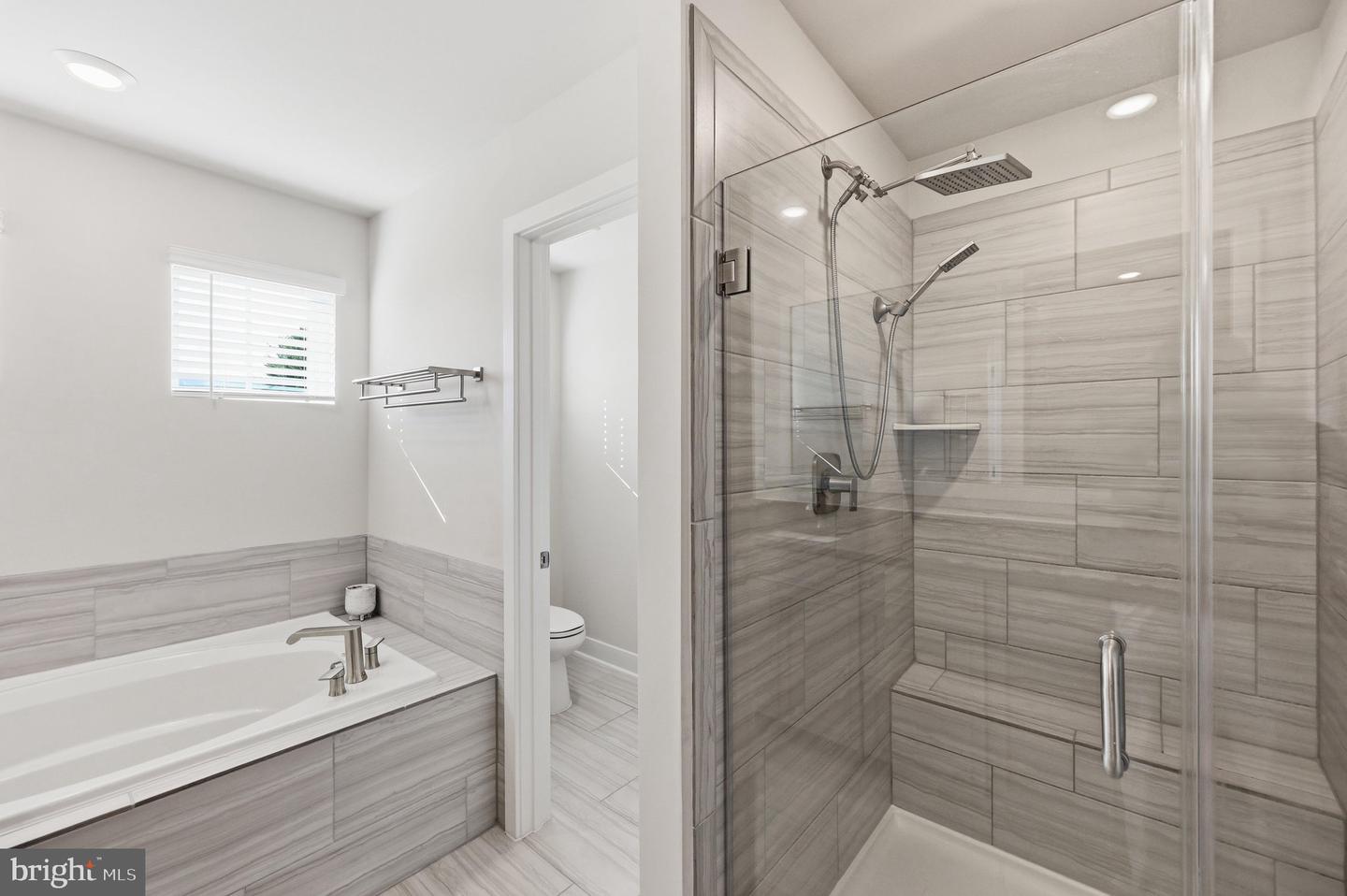 1418 Crampton St Property Photo 49
