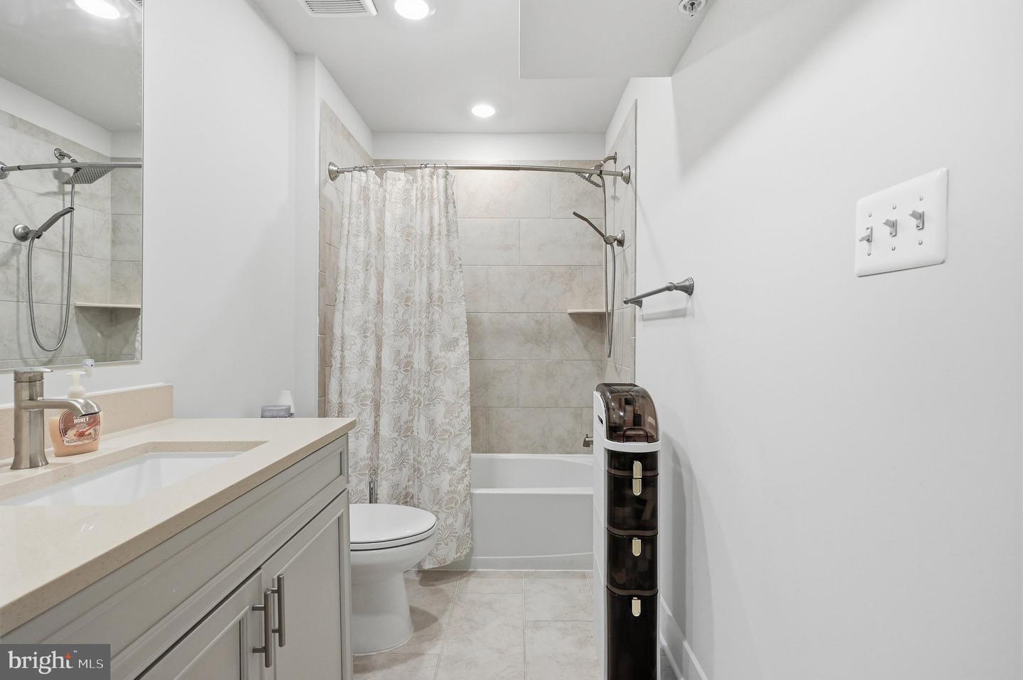 1418 Crampton St Property Photo 56