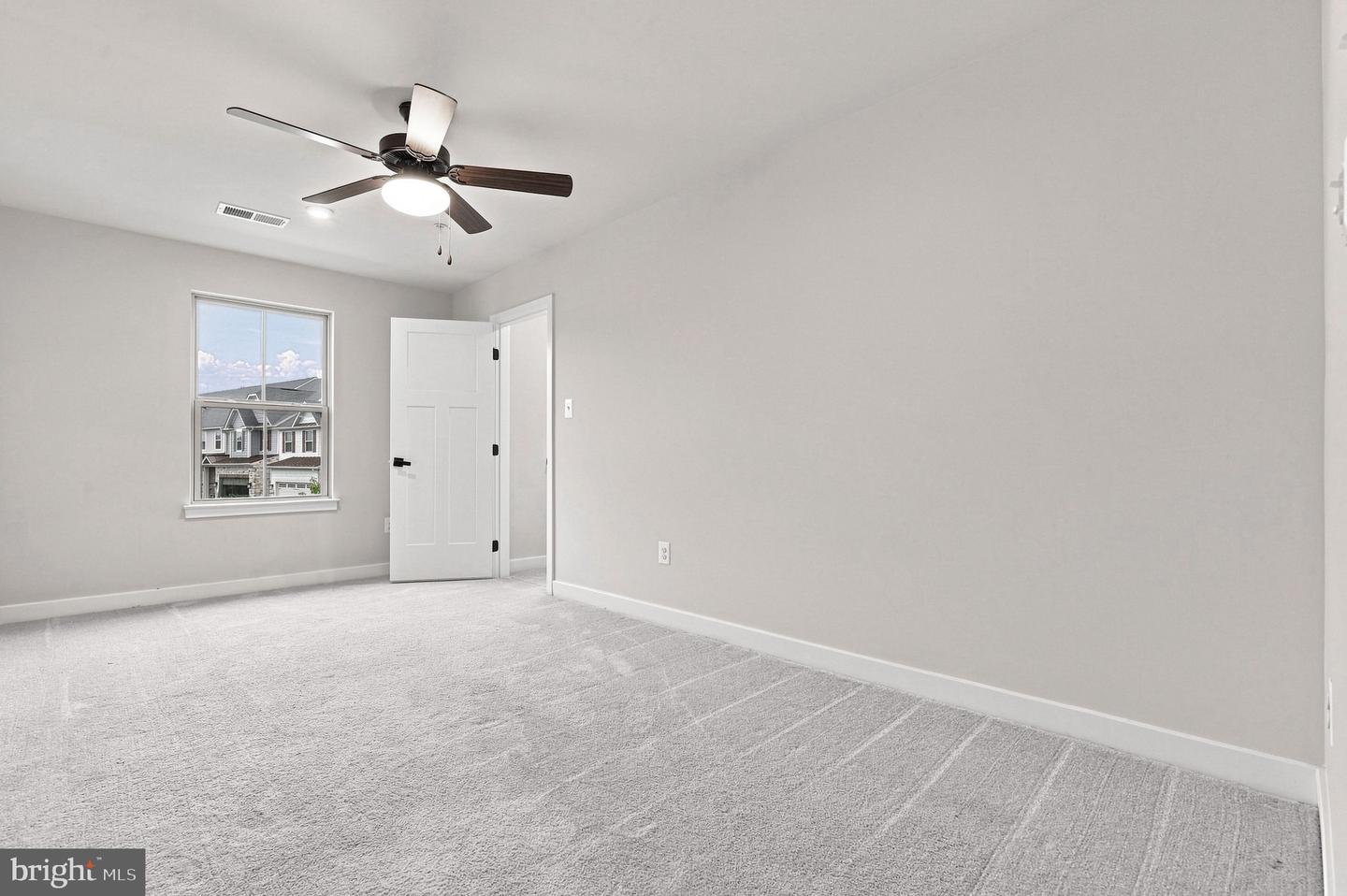 6141 Dock St Property Photo 25