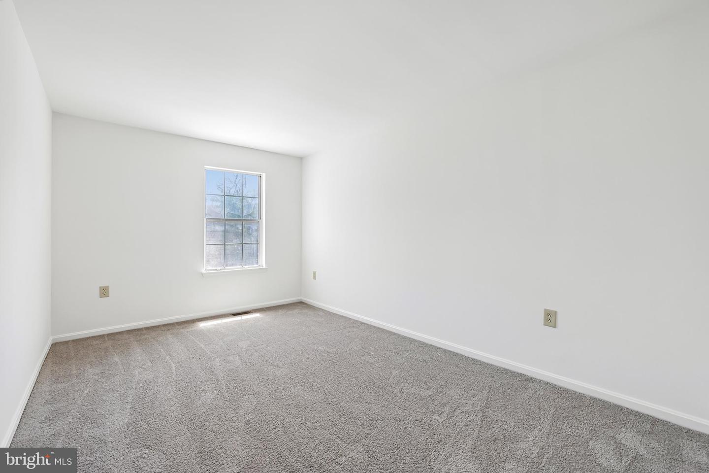 2639 Warren Way #1 8 Property Photo 10