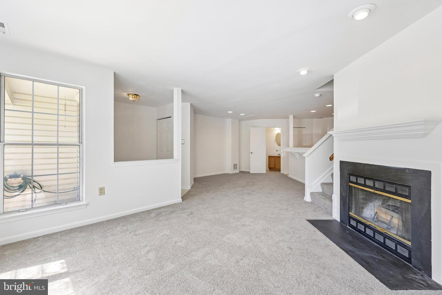 2639 Warren Way #1 8 Property Photo 13