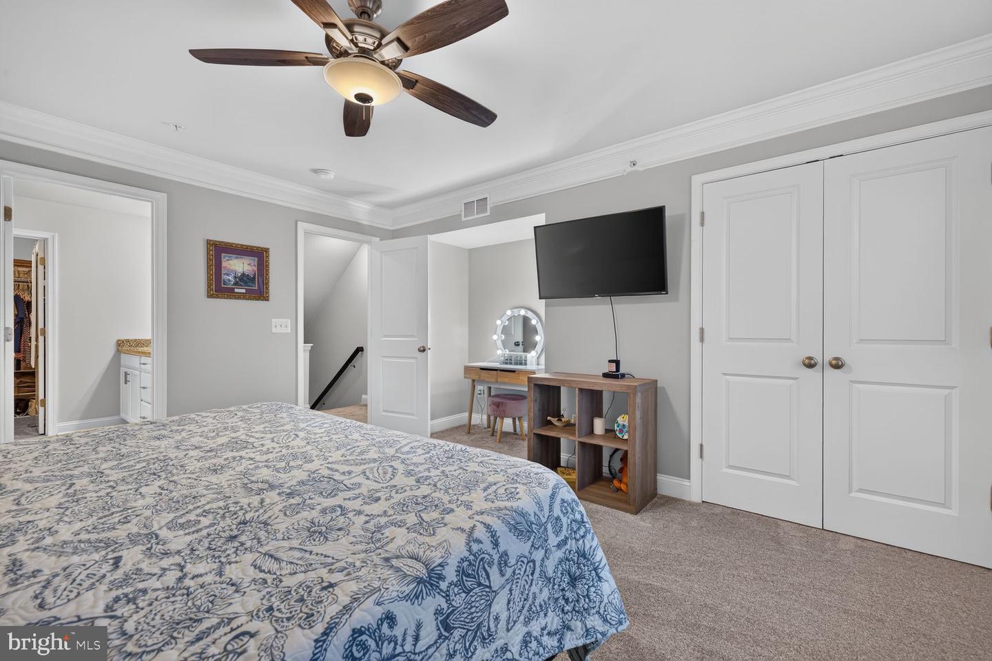 1008 Holden Rd Property Photo 14