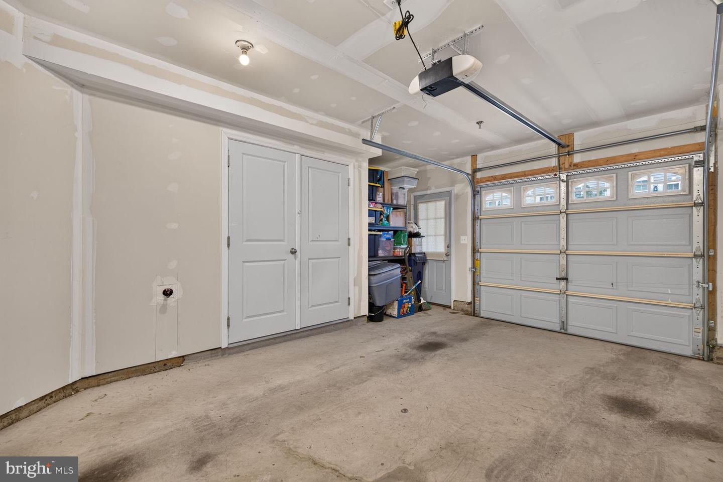 1008 Holden Rd Property Photo 25