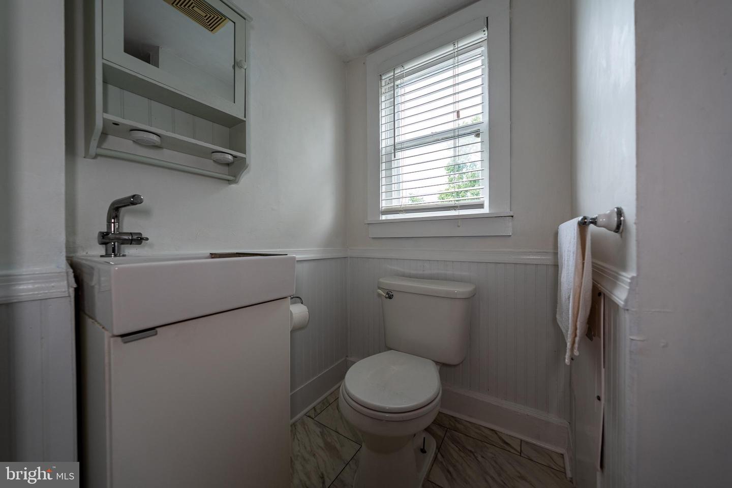 236 S Carroll St Property Photo 15