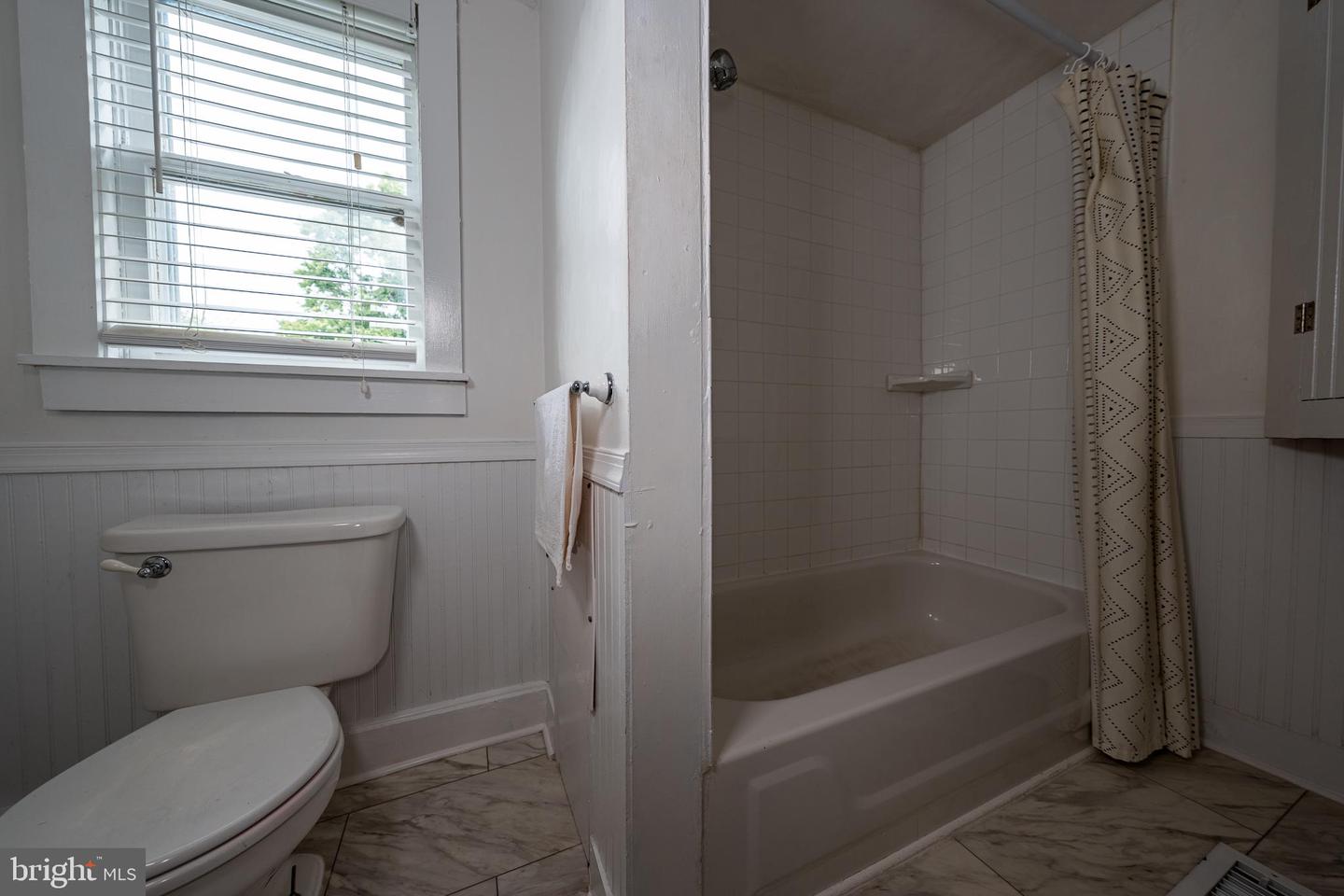 236 S Carroll St Property Photo 16