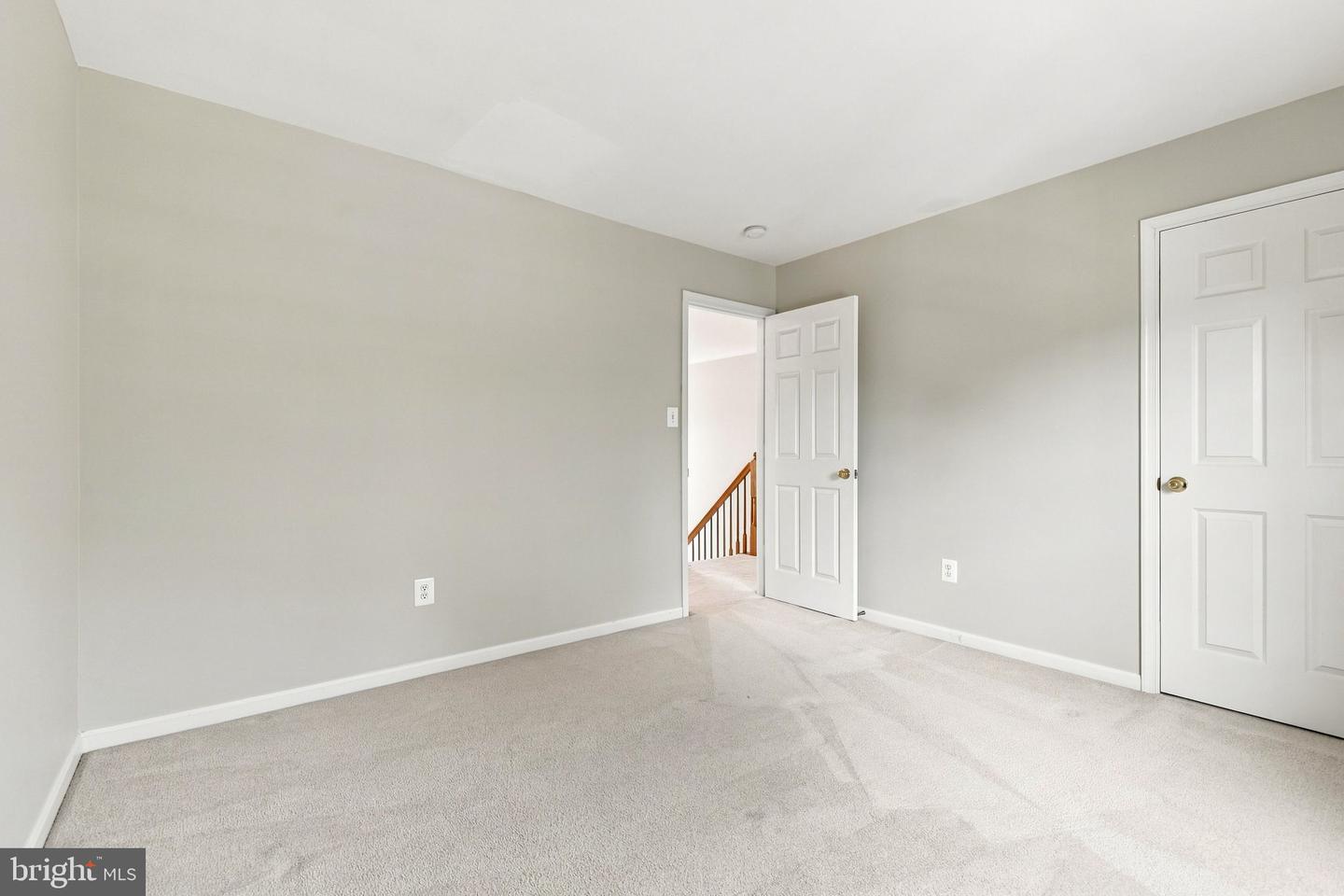 4802 Clarendon Dr Property Photo 61