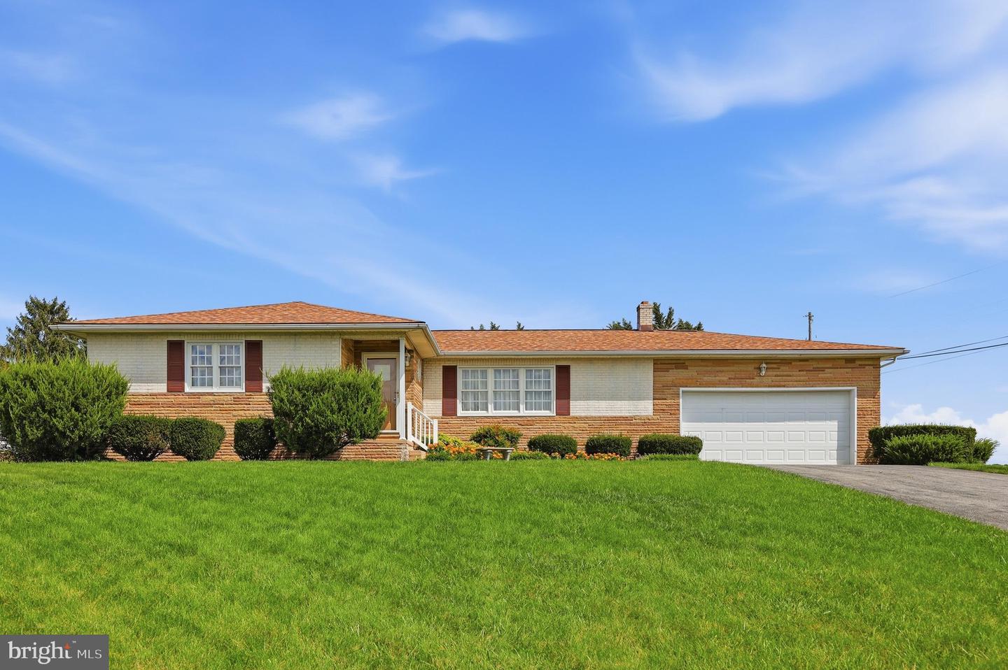 2 James St Property Photo 2