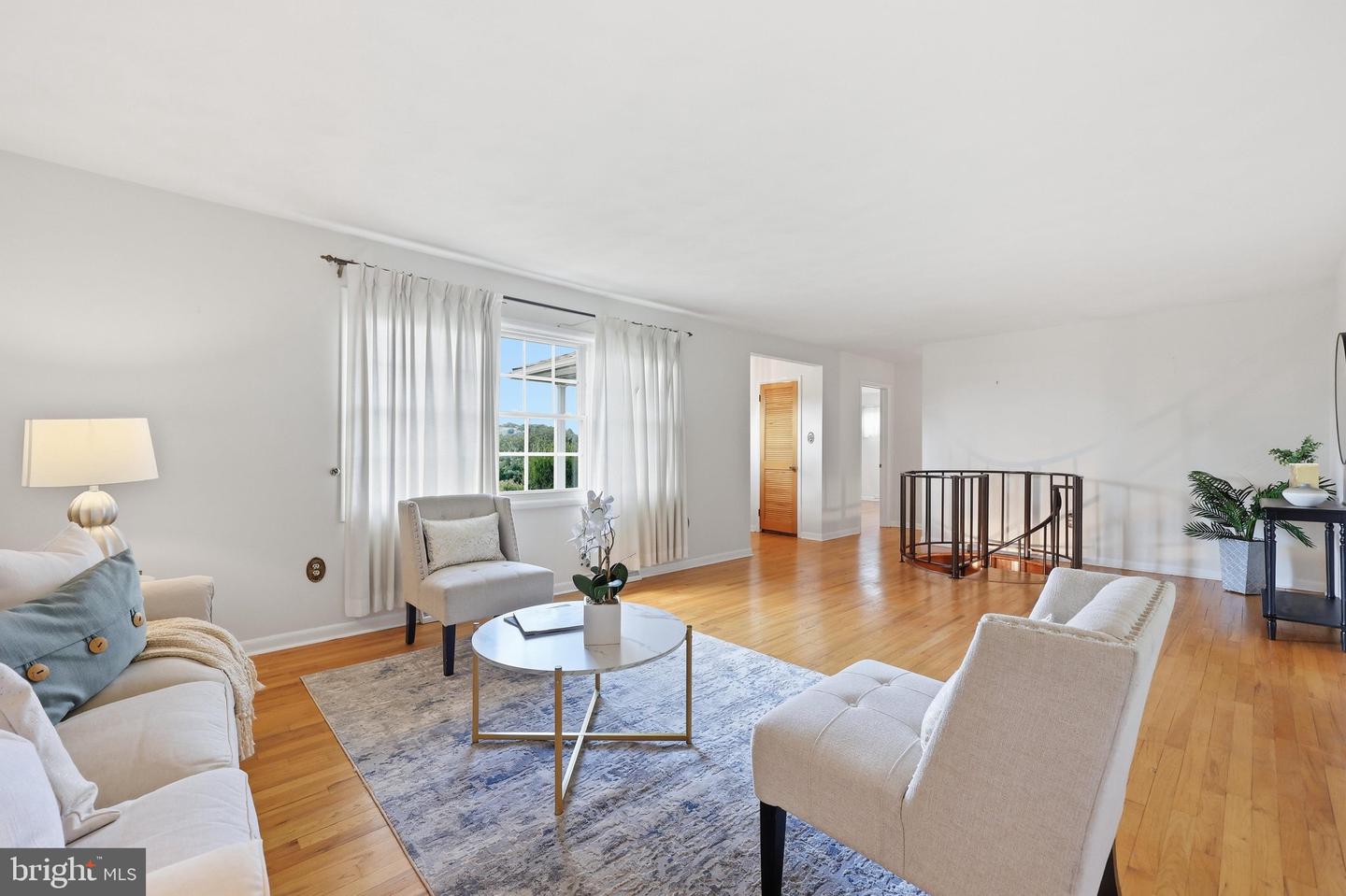 2 James St Property Photo 13