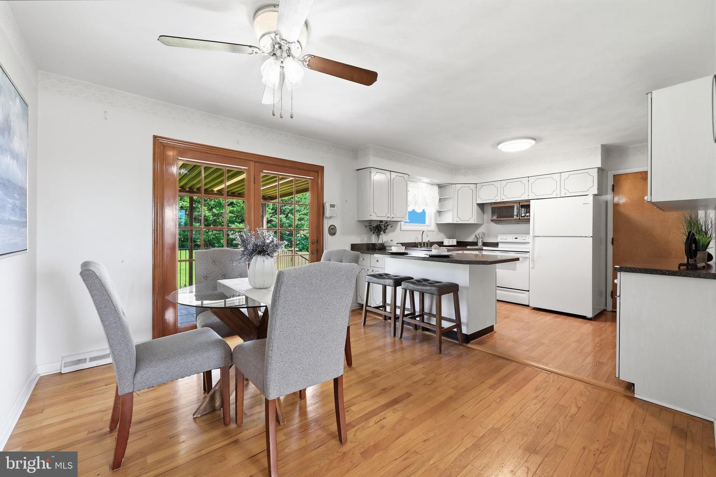 2 James St Property Photo 15