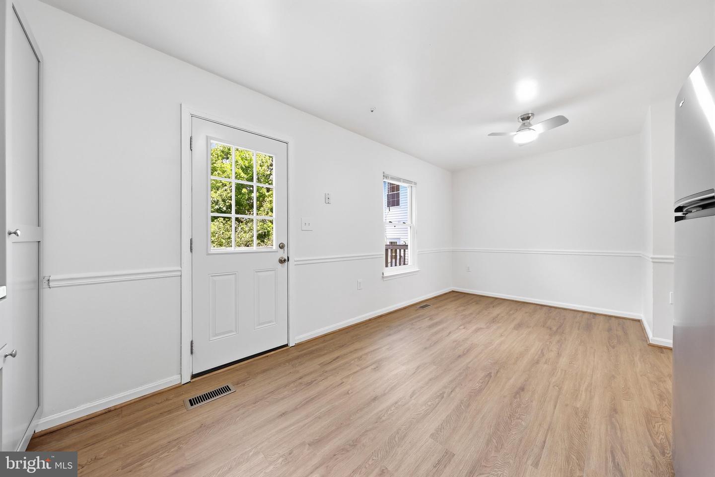 1333 Hampshire Dr #e Property Photo 17