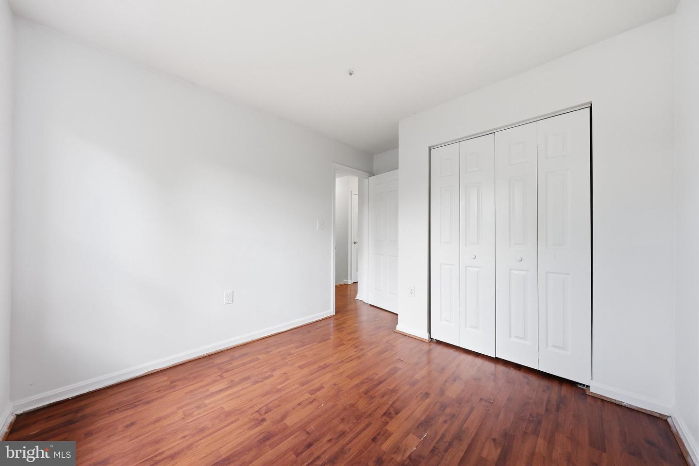 1333 Hampshire Dr #e Property Photo 31
