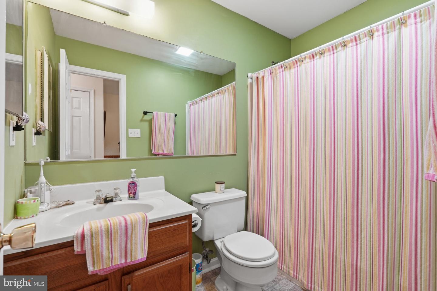 130 E Hammaker Property Photo 14