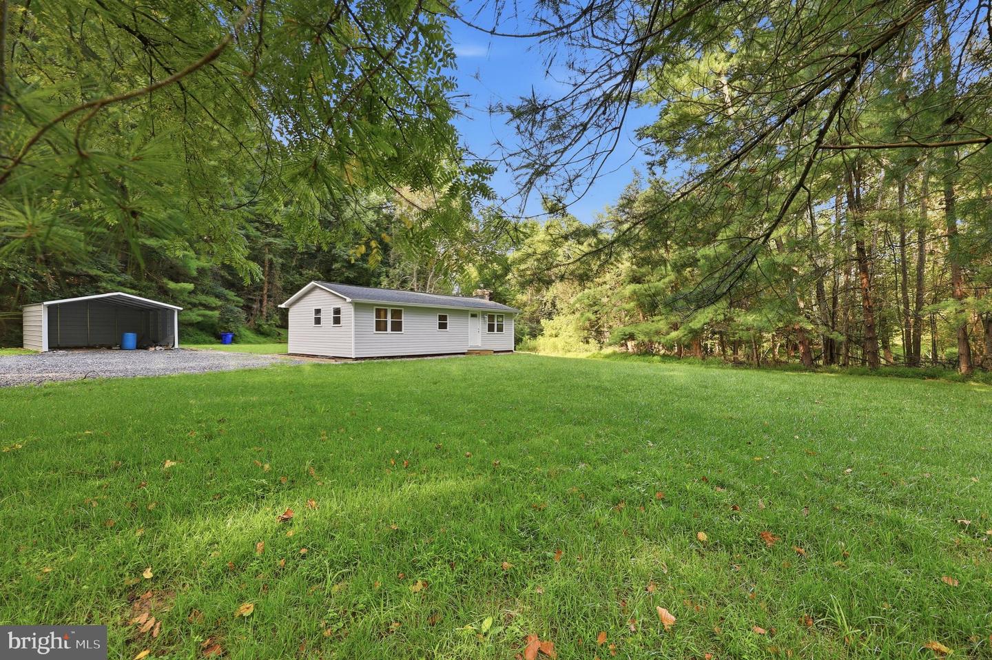 3013 Boss Arnold Rd E Property Photo 1