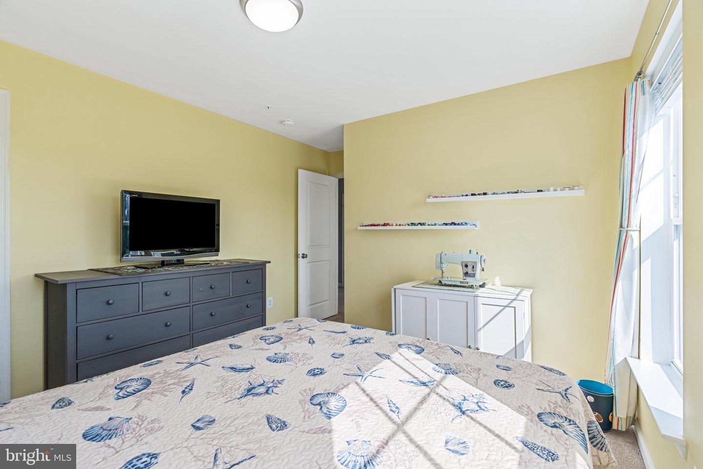 8432 Cliffview Ln Property Photo 29
