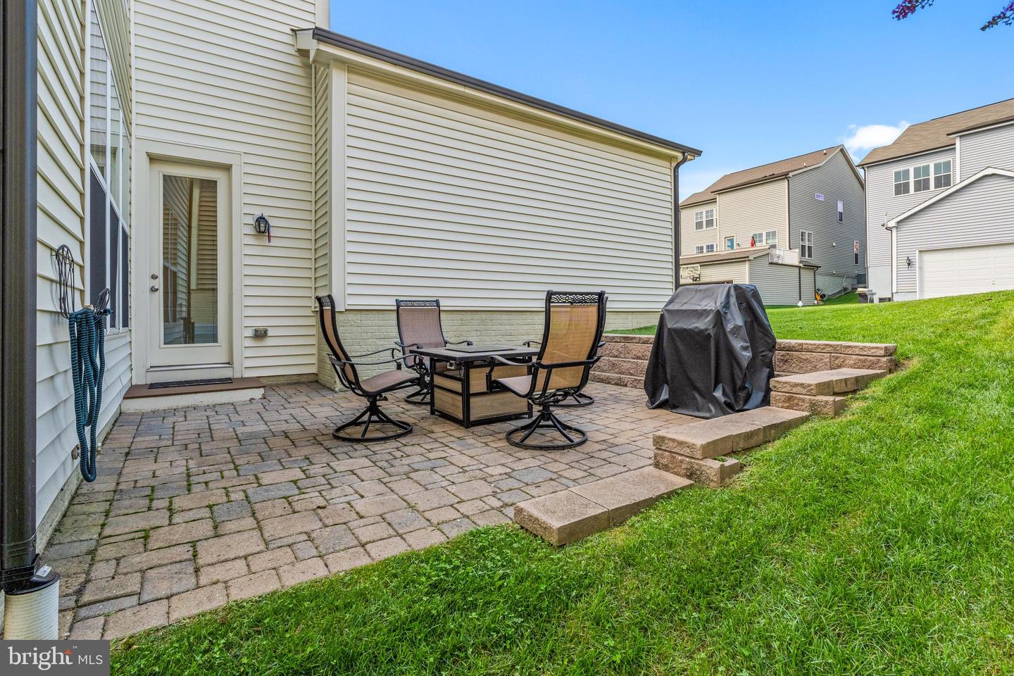 8432 Cliffview Ln Property Photo 39