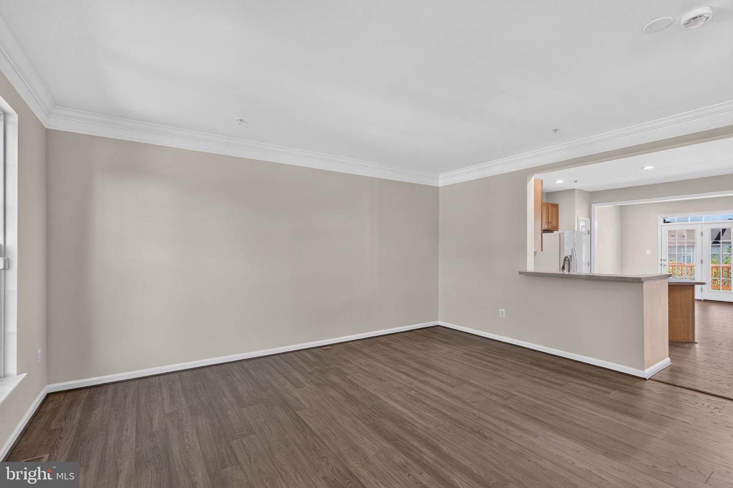 104 Fiona Way Property Photo 4