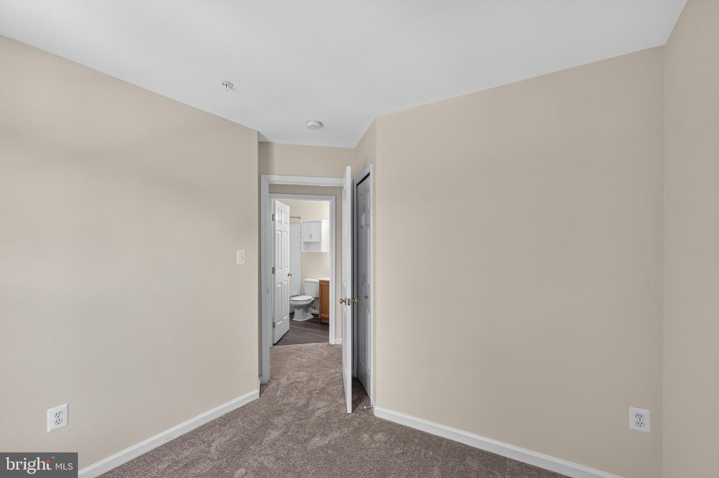 104 Fiona Way Property Photo 16