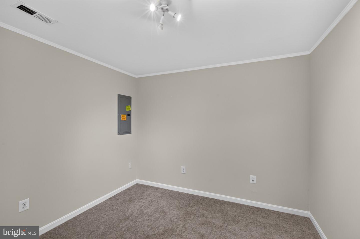 104 Fiona Way Property Photo 30