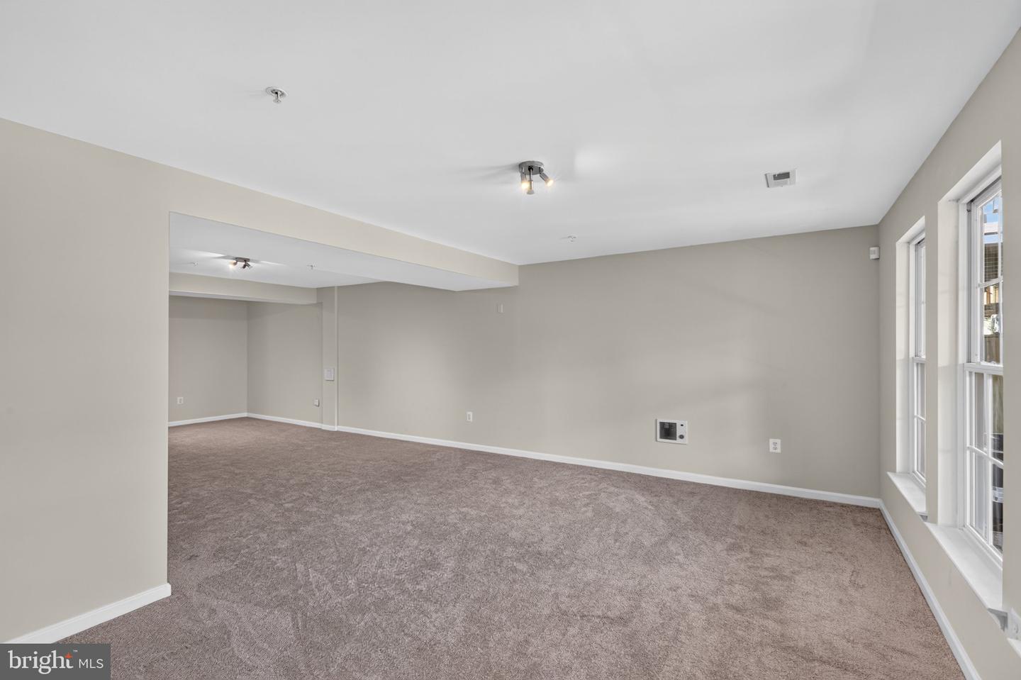 104 Fiona Way Property Photo 35