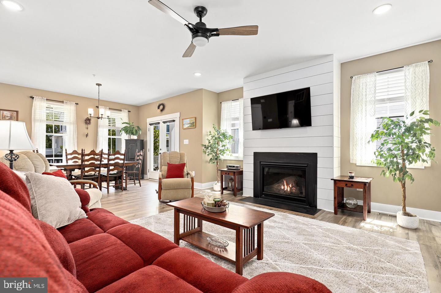 1011 Furgeson Ln Property Photo 10