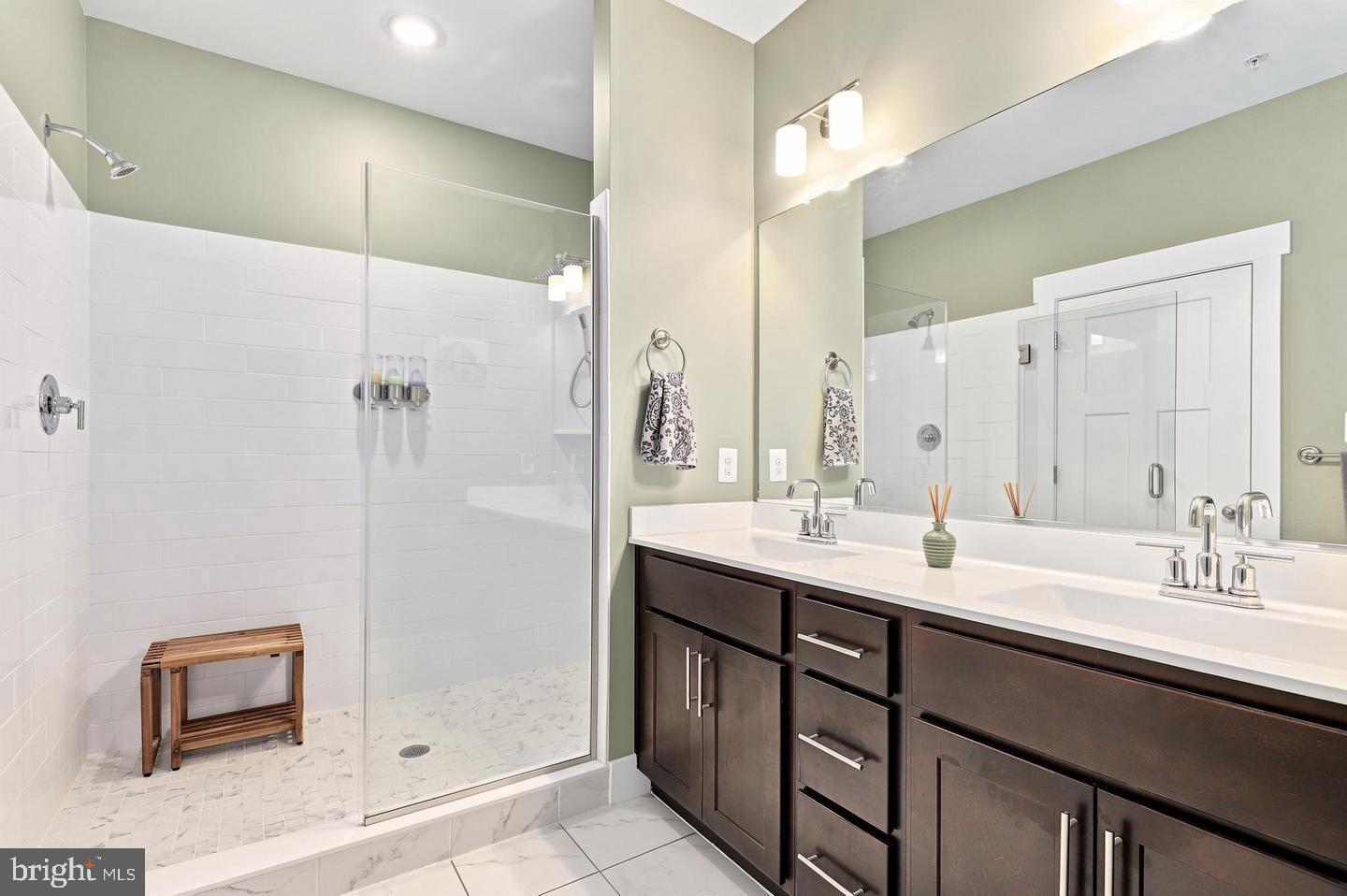 1011 Furgeson Ln Property Photo 22