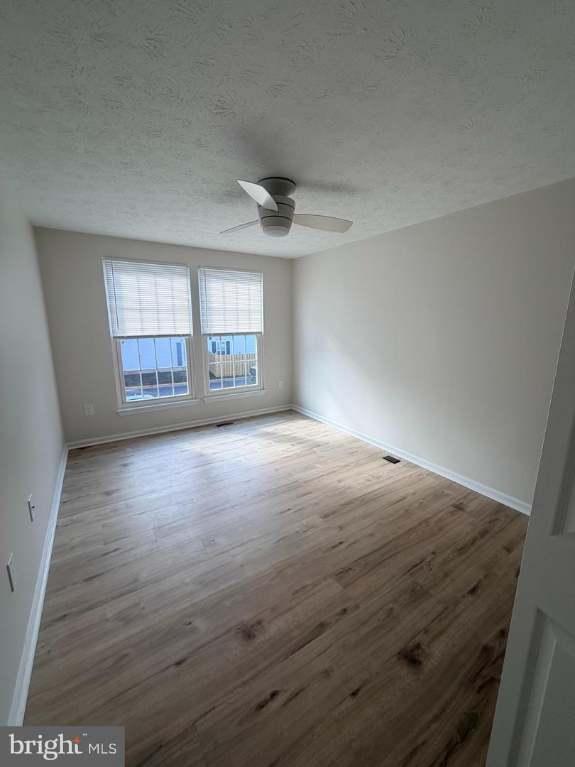 571 Boysenberry Ln Property Photo 17