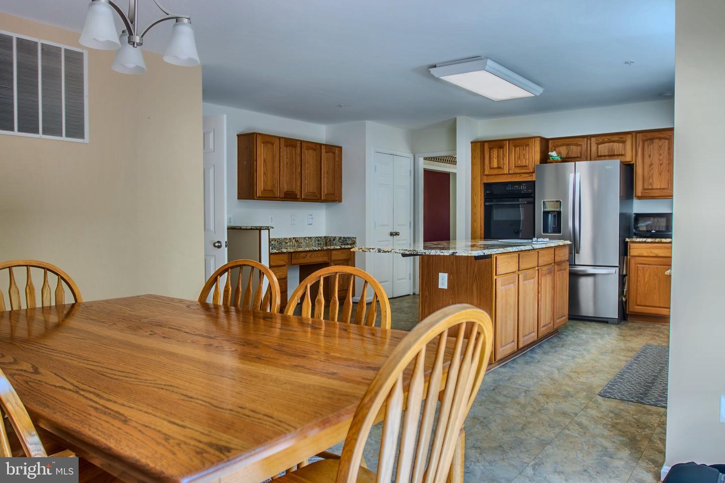 409 Copper Oaks Pl Property Photo 9