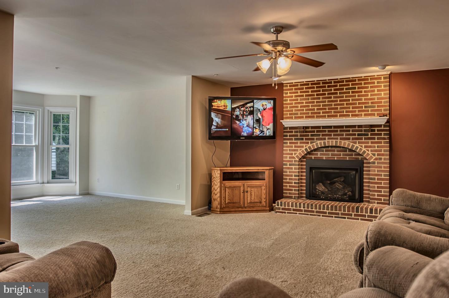 409 Copper Oaks Pl Property Photo 11