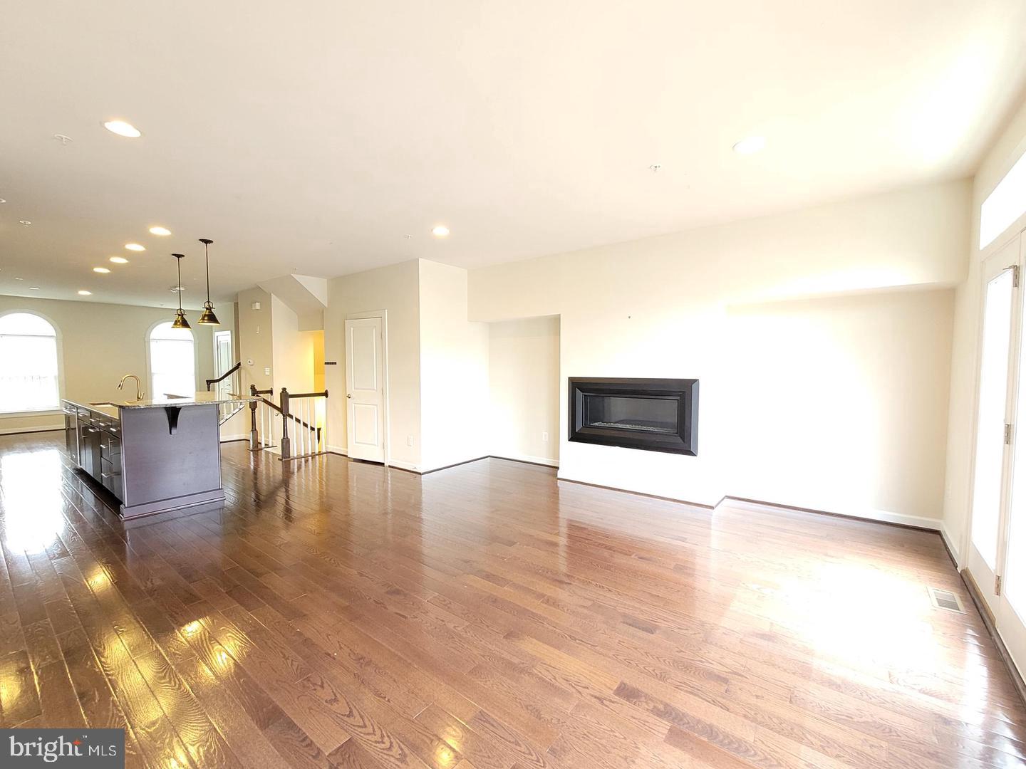 3605 Katherine Way Property Photo 5