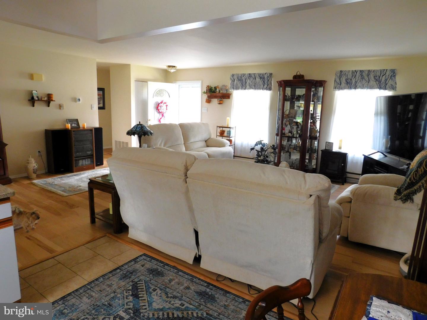 6853 Buckthorn Ct Property Photo 13
