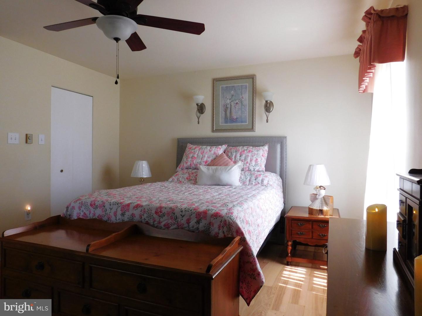 6853 Buckthorn Ct Property Photo 20