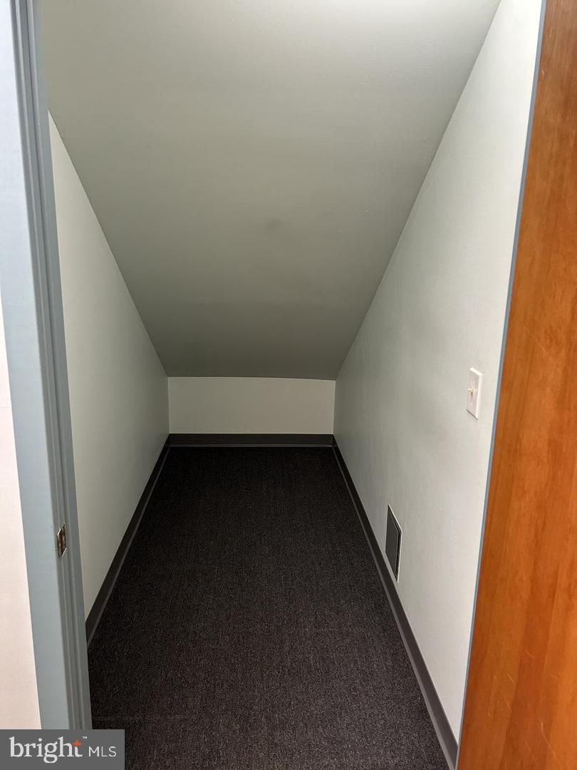 174 Thomas Johnson Dr #suite 202 Property Photo 14