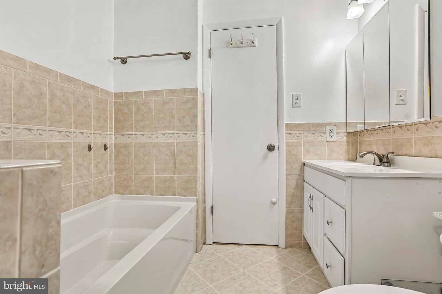 6914 Alex Ct Property Photo 26